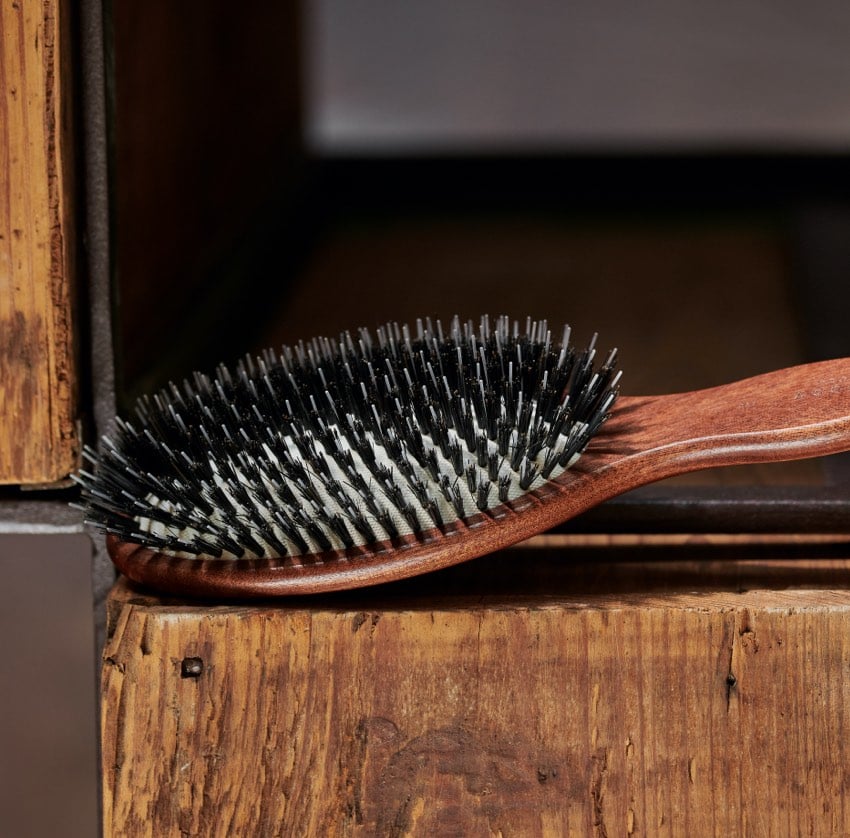 Classic Oval Brush - Mixed Bristles